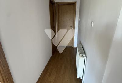 Apartament cu 3 camere decomandat în Trei Stejari - 10