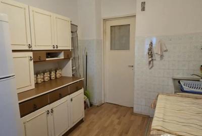 Apartament cu 4 camere decomandat, mobilat în Baraolt - 14