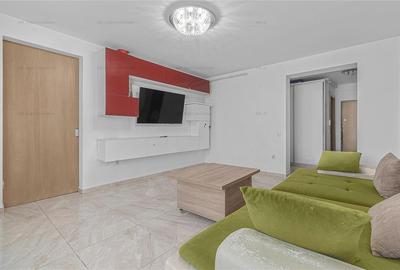 Apartament cu 2 camere semidecomandat, mobilat în Tractorul - 2