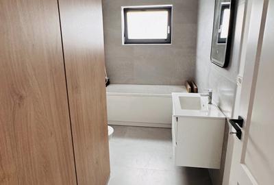 Casă cu 4 camere cu Teren 582 Mp în Șag - 9