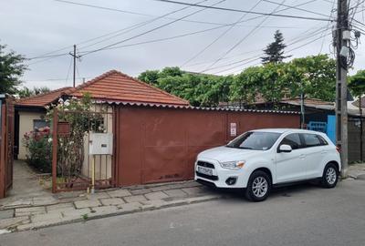 Casă individuală cu 3 camere cu Canalizare în Viile Noi - 1