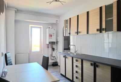 Apartament cu 2 camere decomandat în Centrul Civic - 2