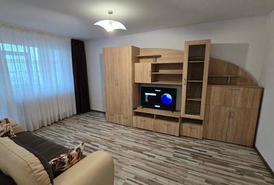 Ofer spre inchiriere apartament 2 camere decomandat Casa de Cultura Constanta - 2