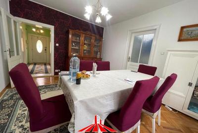 Casă cu 6 camere cu Teren 1745 Mp în Aradul Nou - 1