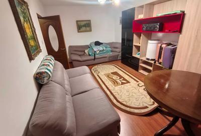 Apartament cu 2 camere decomandat în Micro 6 - 5