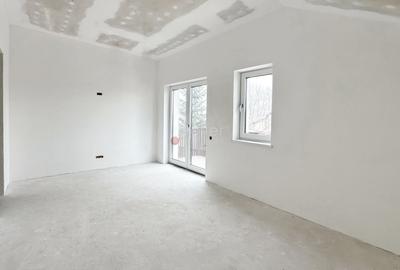 Complex cu acces limitat, retras de traficul urban - 4