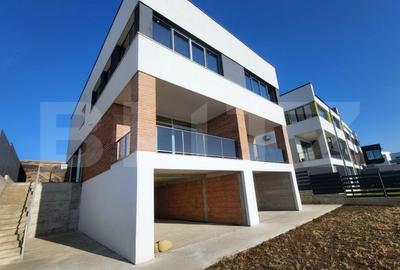 Duplex cu 5 camere cu Canalizare în Iris - 1