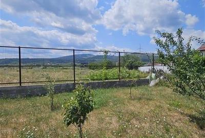 TEREN INTRAVILAN DE VANZARE IN STATIUNEA BALNEOCLIMATERICA TG OCNA ,SUPRAFATA  1 - 5