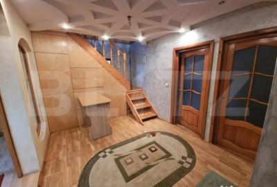 Casă cu 5 camere cu Teren 535 Mp în Valea Adâncă - 4