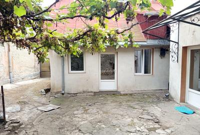 Oravita, Casa la Cheie, 7 Incaperi, Posibilitate Mansardare, - 12