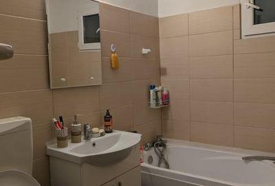 Apartament cu 3 camere decomandat în Rahova - 6