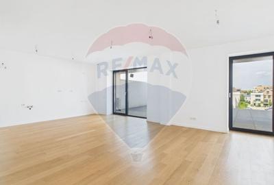 Apartament cu 3 camere decomandat în Nord - 4