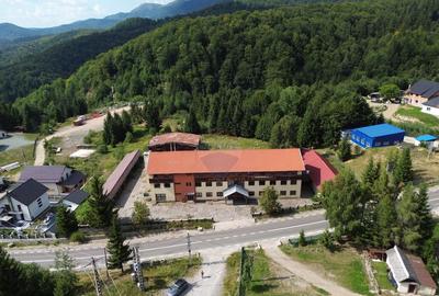 Hotel / Pensiune cu 30 camere de vanzare in zona Nord - 1