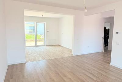 Casă cu 3 camere cu Garaj în Berceni - 7