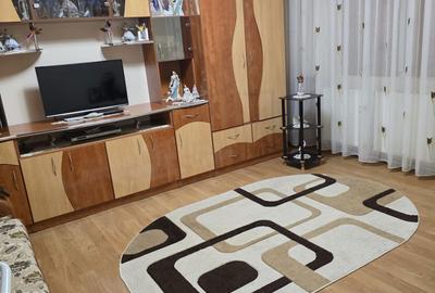 Apartament cu 3 camere decomandat în Românești - 4
