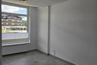 Spațiu comercial, de 85 mp, în Central - 2