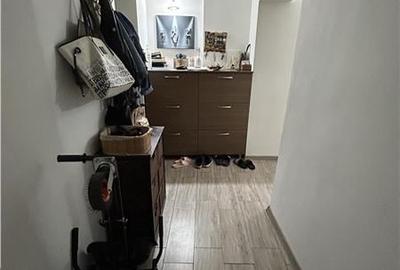 Apartament 3 camere, 2 bai, vedere trilaterala extraordiana, zona Trezorerie - G - 5
