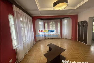 Spațiu comercial, de 160 mp, în Central - 1