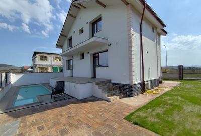 Casă individuală cu 4 camere cu Teren 330 Mp în Micești - 1
