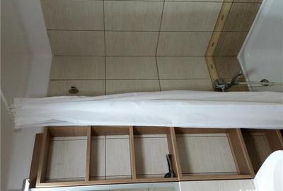 Apartament cu 3 camere decomandat în Central - 1