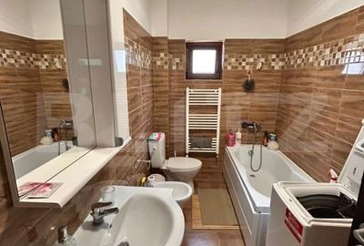 Apartament cu 2 camere decomandat în Valea Lupului