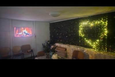 Vand Casa pe Bulevard direct in statia de autobuz. 1 minut de noul McDrive etc. - 9