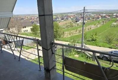 Casă cu Teren 2500 Mp în Mărgineni - 8