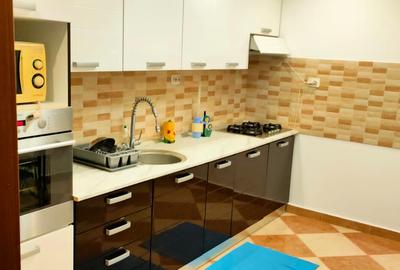 Casă cu 4 camere cu Teren 330 Mp în Km 5 - 3