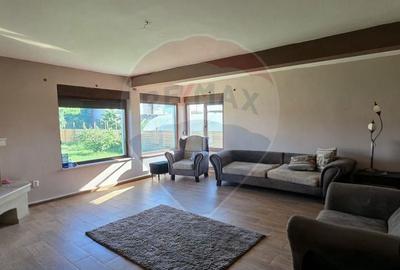 Casă cu 5 camere cu Teren 1192 Mp în Crevedia - 5