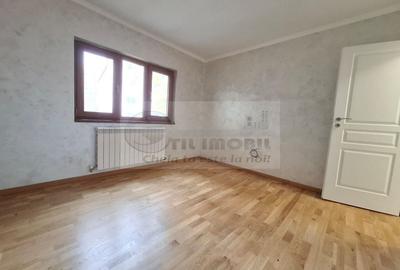 Liber, apartament 2 camere, 53 mp, Nicolina - Belvedere, baie cu geam - 4