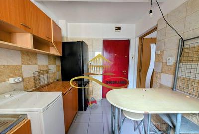 Apartament 3 camere, etaj2, zona Milcov - 3