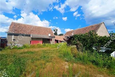 Casa cu 4 camere si 1650 mp teren in Porumbacu de Jos jud Sibiu - 5