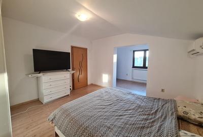 Casă individuală cu 5 camere cu Canalizare în Central - 8