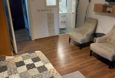 Garsonieră în Romană - 4