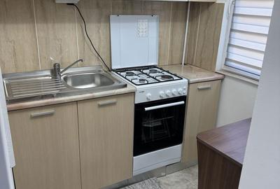 Garsonieră decomandată în Micro 39 - 4