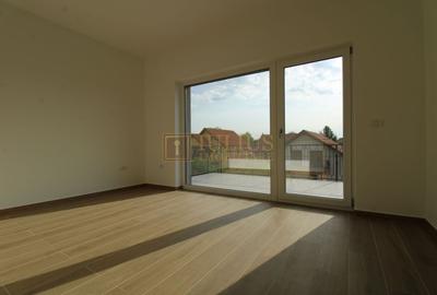 Casa zona Lunei, 5 camere + 3 bai, centrala proprie, prima inchiriere - 19