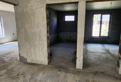 Casă cu 4 camere în Ciocârlia - 5