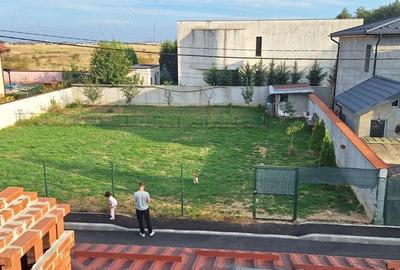 Spațiu comercial, în Central - 3