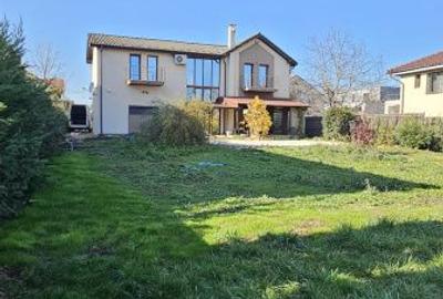 Casă cu 6 camere cu Teren 1221.7 Mp în Făget - 1