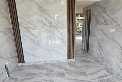 Spațiu comercial, de 45 mp, în Central - 12