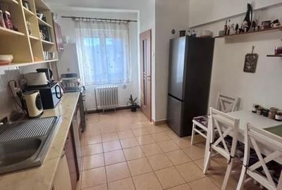 Apartament cu 3 camere în Valea Roșie - 12