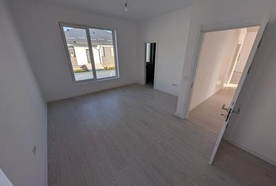 Casă individuală cu 4 camere cu Canalizare în Tunari - 17