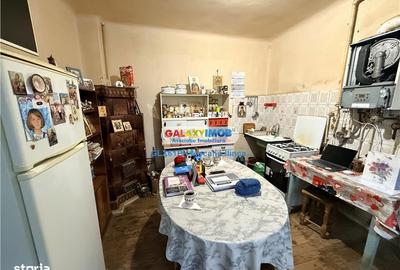 Casă cu 3 camere cu Canalizare în Republicii - 9