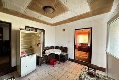 Casă cu 3 camere în Țelna