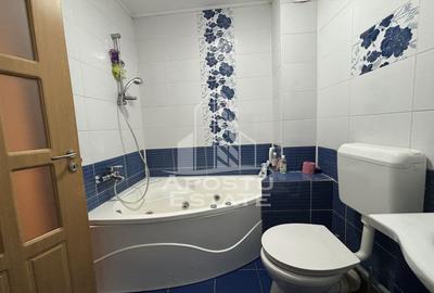 Apartament cu 3 camere semidecomandat, mobilat în Central - 2