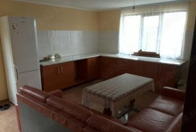 Casă cu 4 camere în Munteni - 1