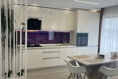 Apartament cu 3 camere decomandat în Albert - 3