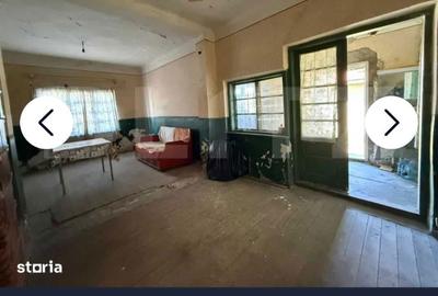 Casă cu 4 camere în Sărbătoarea - 4
