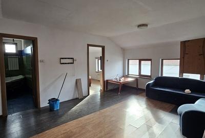 Casă individuală cu 6 camere cu Canalizare în Episcopia Bihorului - 4