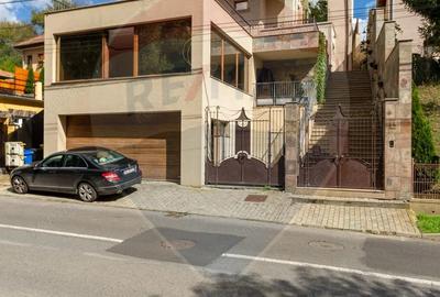 Casa spectaculoasa in Media? re?edin?a antrenorului Cristi Pustai - 1